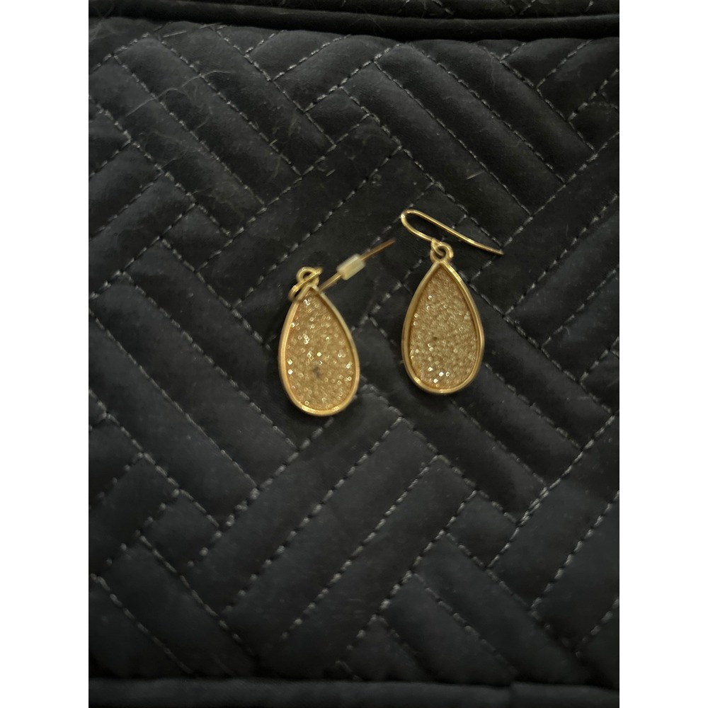 Gold Tone Teardrop Dangle Earrings Shimmer Statement‎ Jewelry Accessory